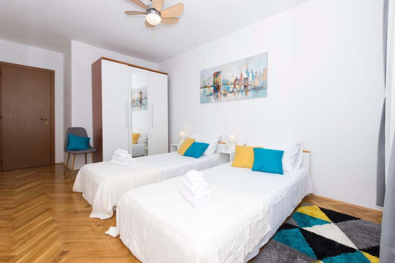 Apartment Dormir Split Eksteriør billede