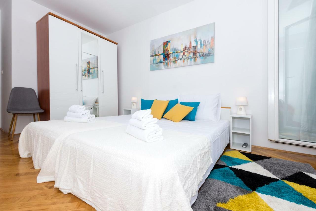 Apartment Dormir Split Eksteriør billede